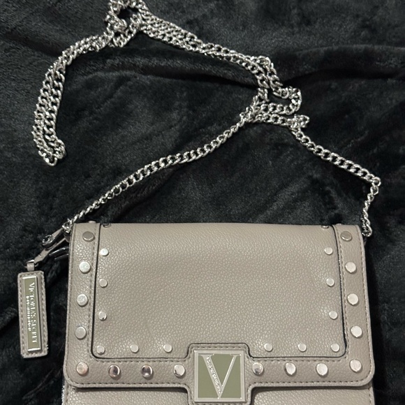 Victoria's Secret Crossbody Bag Studded Gray Silver Chain - Picture 2 of 7